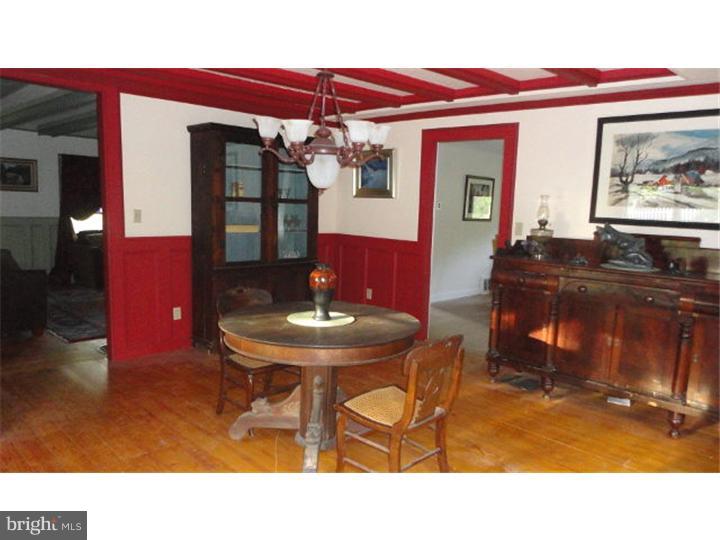 197 Silver Lake Road Bridgeton, NJ 08302 - Photo 7 of 25 Dining Room