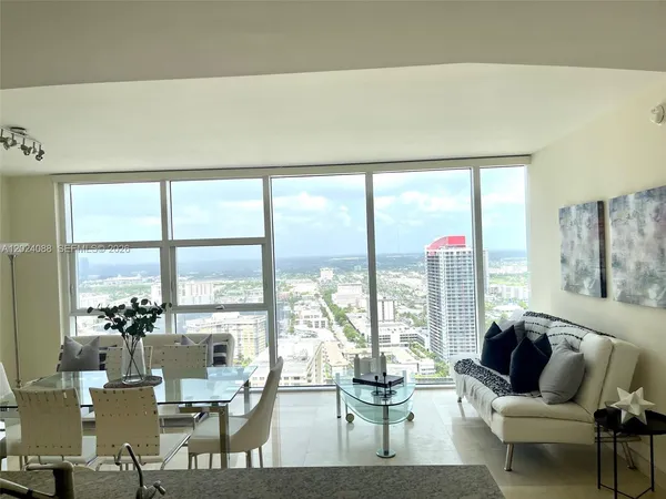 $4,000 | 1830 South Ocean Drive, Unit 3407, Hallandale Beach, FL 33009