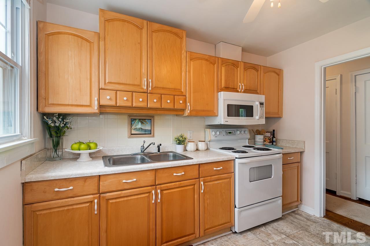 1908 Ruffin Street Durham, NC 27704 - Photo 7 of 29 Gallery Image 7
