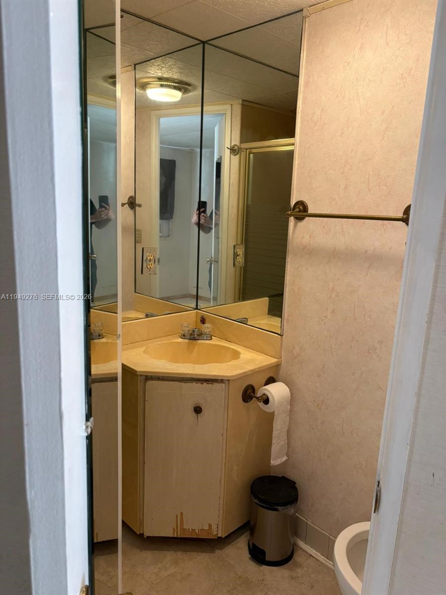 1531 Southwest 64th Way, Unit H Boca Raton, FL 33428 - Photo 15 of 17