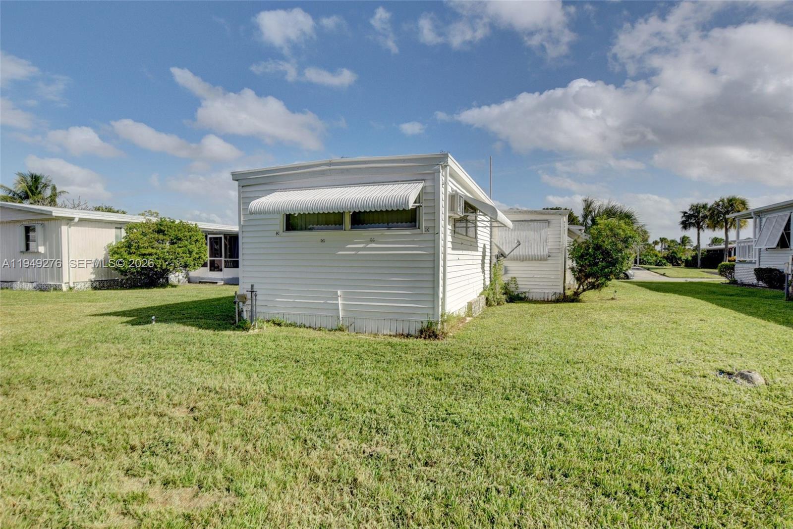 1531 Southwest 64th Way, Unit H Boca Raton, FL 33428 - Photo 4 of 17