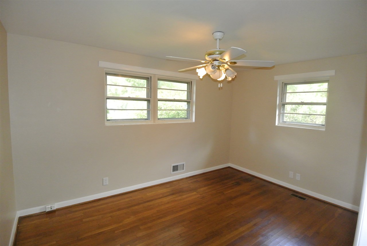1175 Woodburn Road Spartanburg, SC 29302 - Photo 14 of 27 Gallery Image 14