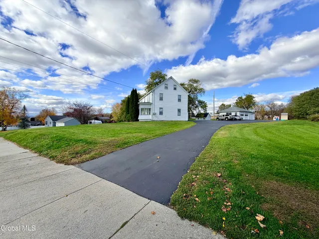 $195,000 | 280 Church Street, Amsterdam, NY 12010