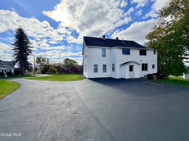 $195,000 | 280 Church Street, Amsterdam, NY 12010