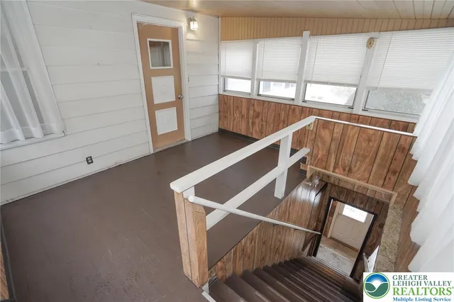 a view of an entryway