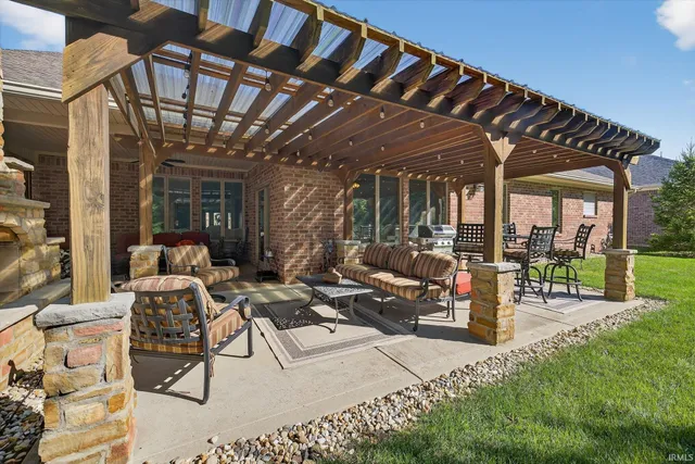 $725,000 | 4602 Falls Creek Drive, Bloomington, IN 47401