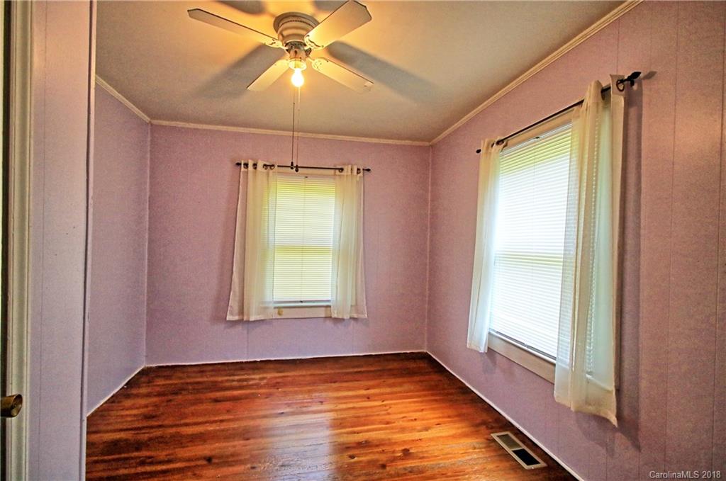 111 Robinson-Clemmer Road Dallas, NC 28034 - Photo 8 of 11 Gallery Image 8