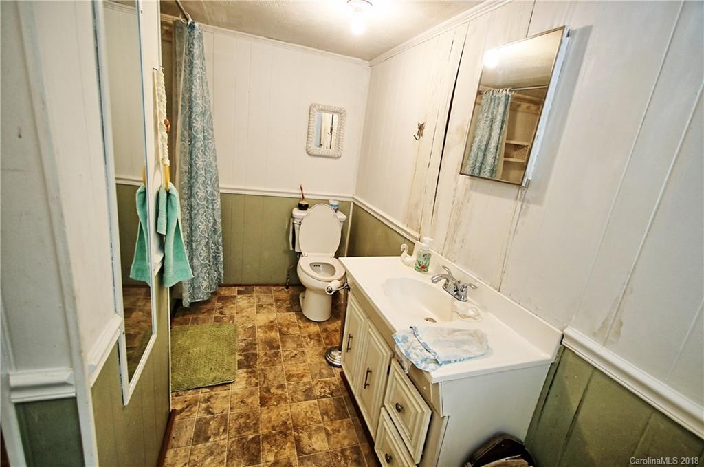 111 Robinson-Clemmer Road Dallas, NC 28034 - Photo 9 of 11 Gallery Image 9