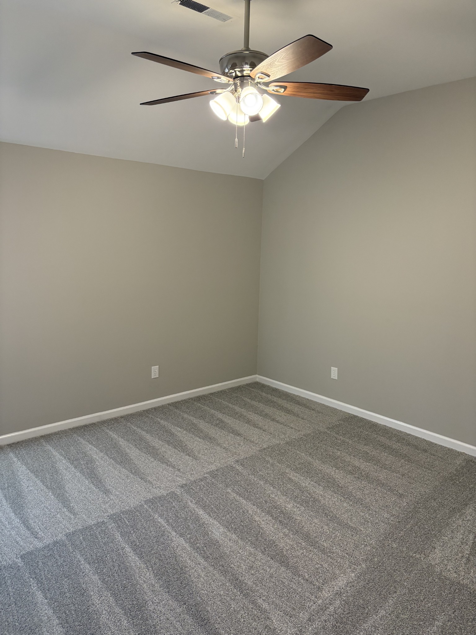 1061 Fitzpatrick Road Nashville, TN 37214 - Photo 15 of 26 Gallery Image 15