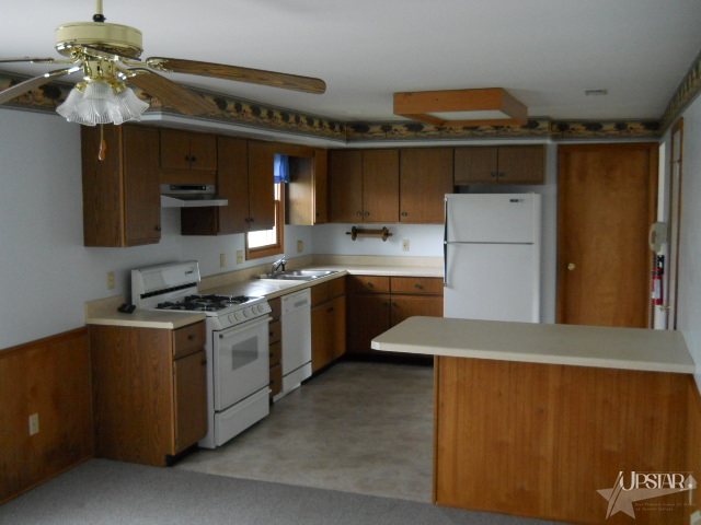 1507 Cherry Lane Decatur, IN 46733 - Photo 7 of 10 Gallery Image 7