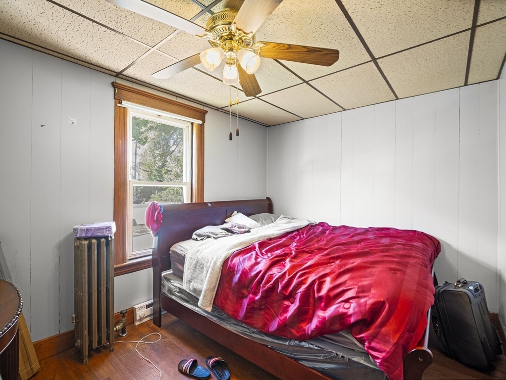8 Douglas Street Worcester, MA 01603 - Photo 35 of 42