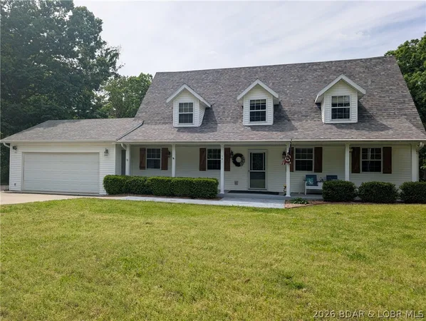 $395,000 | 141 Cinnamon Ridge Drive, Sunrise Beach, MO 65079