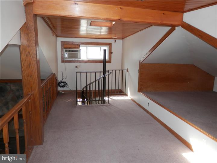 211 River Road Washington Crossing, PA 18977 - Photo 13 of 17 Loft