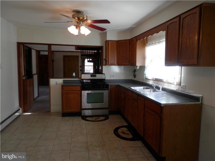 211 River Road Washington Crossing, PA 18977 - Photo 15 of 17 Kitchen