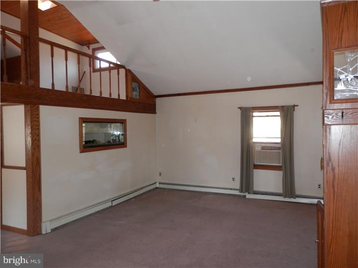 211 River Road Washington Crossing, PA 18977 - Photo 9 of 17 Great Room