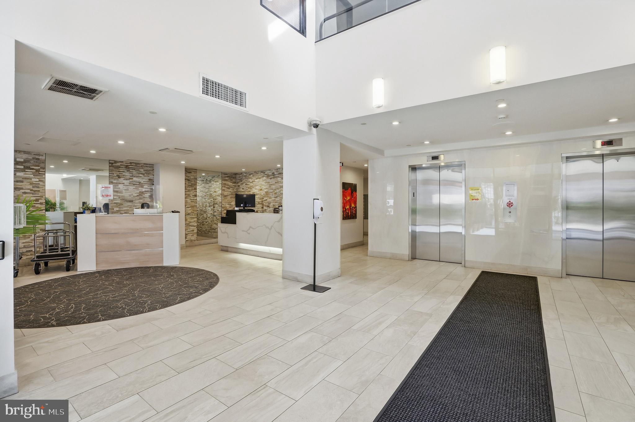 1301 North Courthouse Road, Unit 1804 Arlington, VA 22201 - Photo 3 of 30