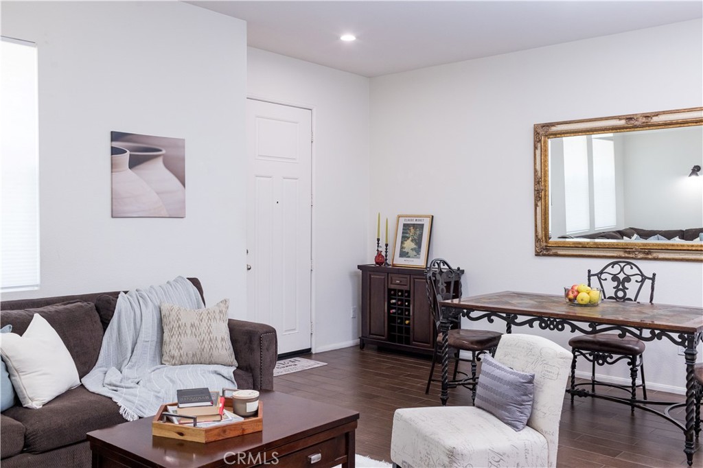 2245 Rolling River Lane, Unit 5 Simi Valley, CA 93063 - Photo 7 of 53