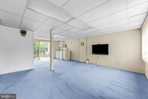 a view of utility room with washer and dryer