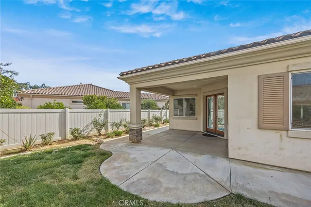 a view of a house with outdoor space