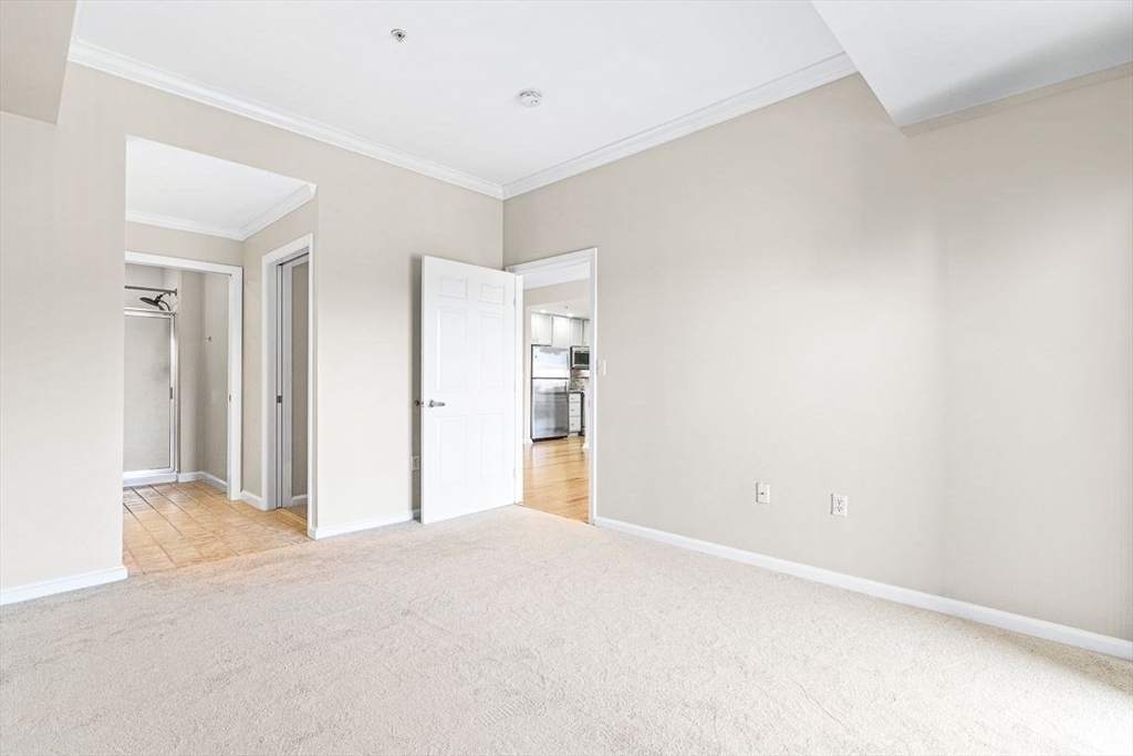 36 Village Road, Unit 605 Middleton, MA 01949 - Photo 14 of 35 Gallery Image 14