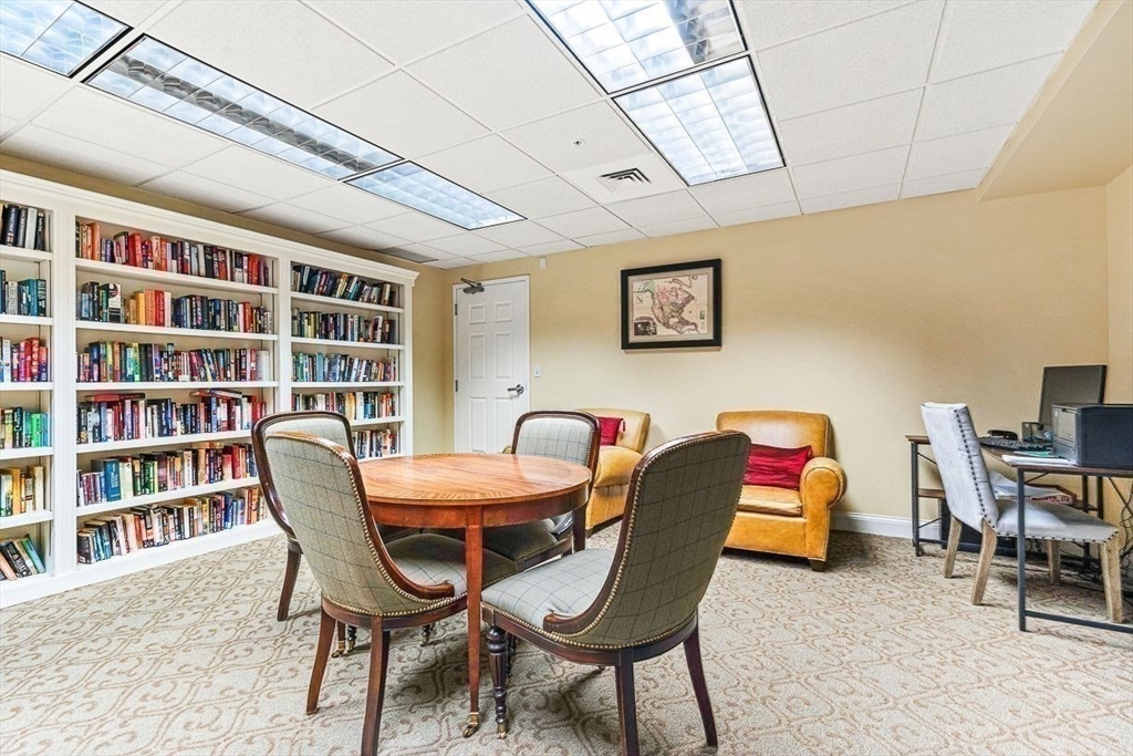 36 Village Road, Unit 605 Middleton, MA 01949 - Photo 31 of 35 Gallery Image 31