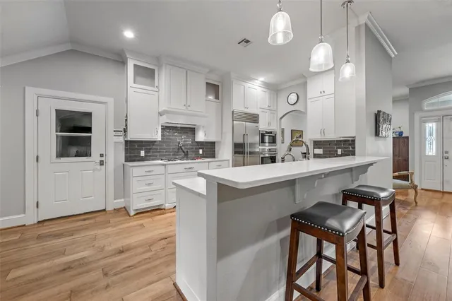 $625,000 | 306 Kash Derrick Drive, China Spring, TX 76633