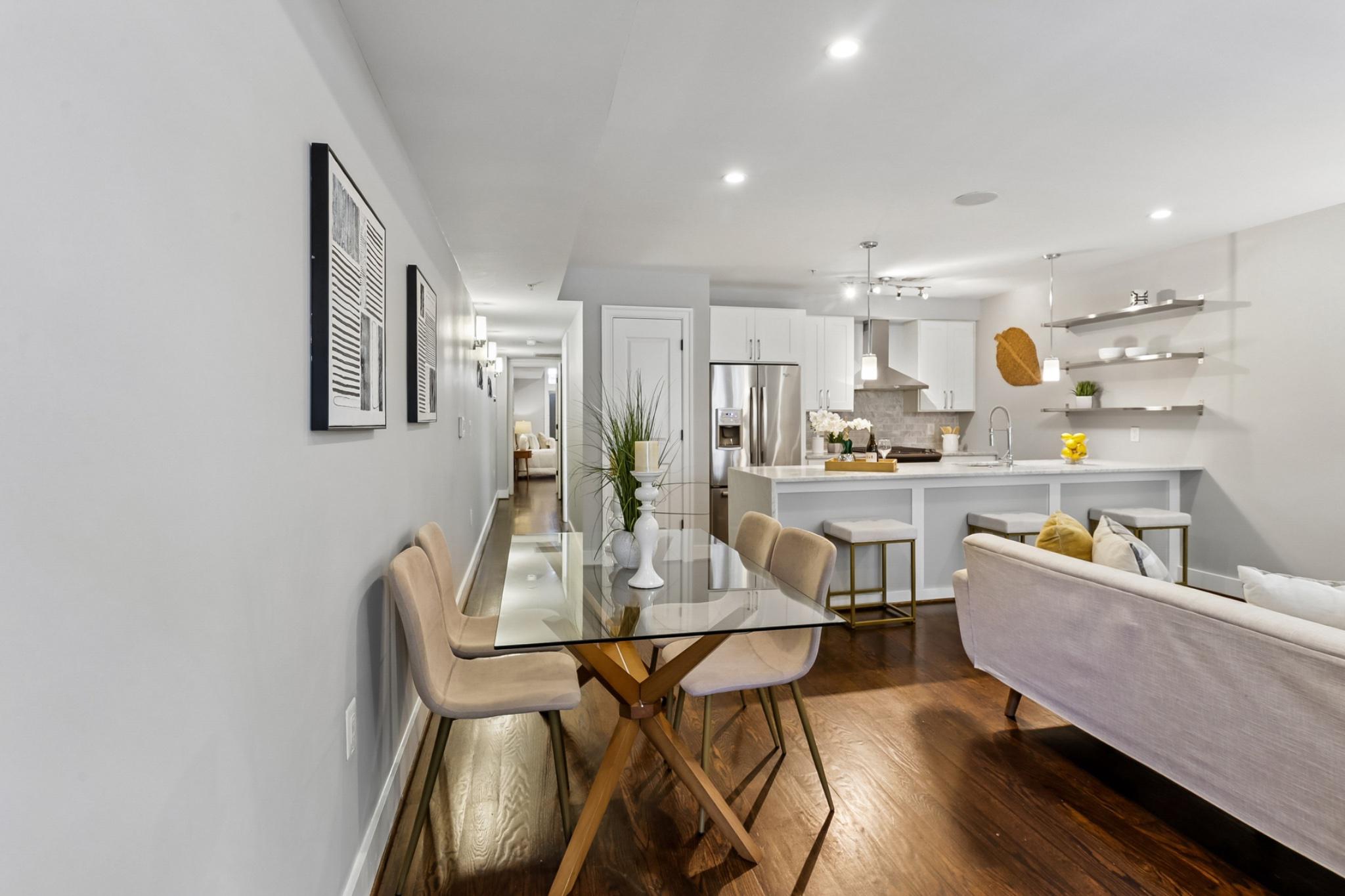 1311 K Street Southeast, Unit 1 Washington, DC 20003 - Photo 10 of 33 Elegant living.