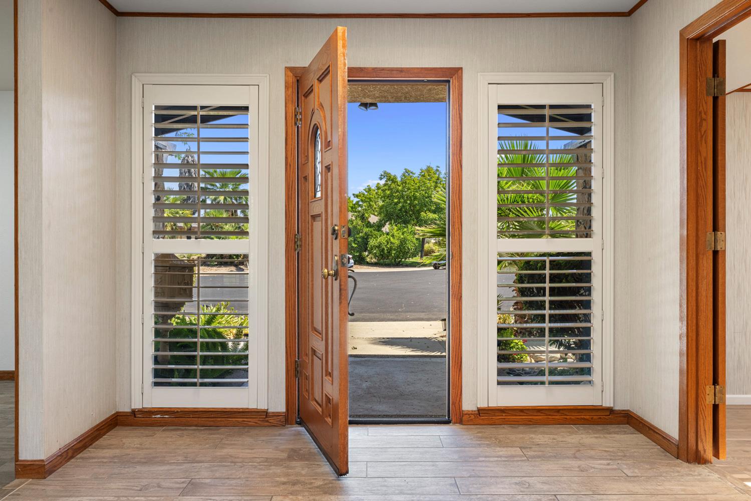 709 Winfield Place Modesto, CA 95355 - Photo 7 of 81 Gallery Image 7