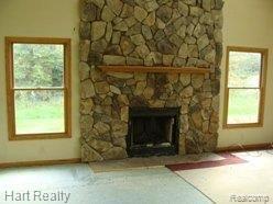 1409 Miller Road Allenton, MI 48002 - Photo 5 of 13 DSC02610