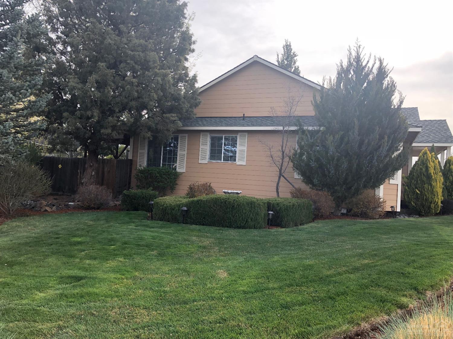 20750 Double Peaks Drive Bend, OR 97701 - Photo 2 of 3 Additional Photo
