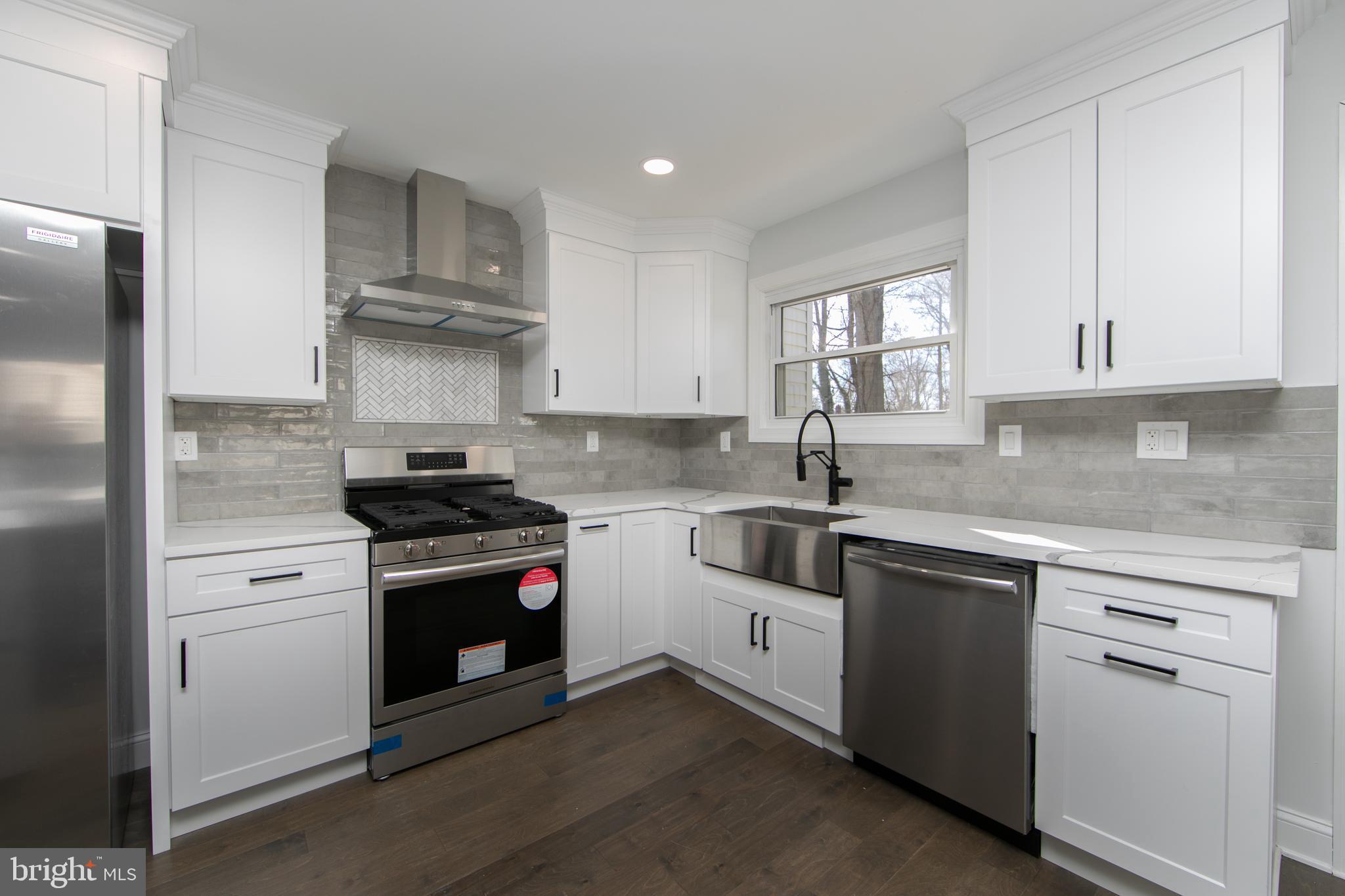 50 Clemson Road Cherry Hill, NJ 08034 - Photo 11 of 38 Quartz Counter Tops