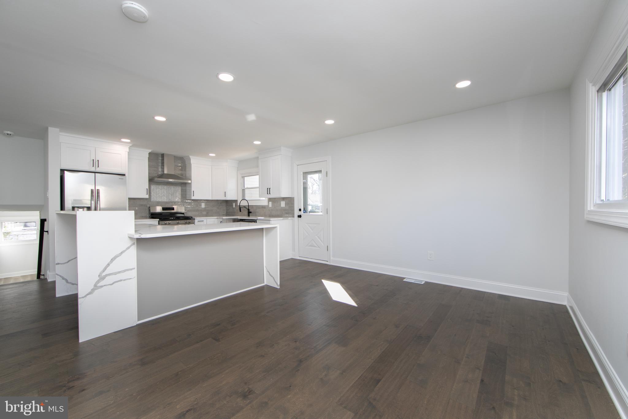 50 Clemson Road Cherry Hill, NJ 08034 - Photo 6 of 38 Open Concept Dining Room