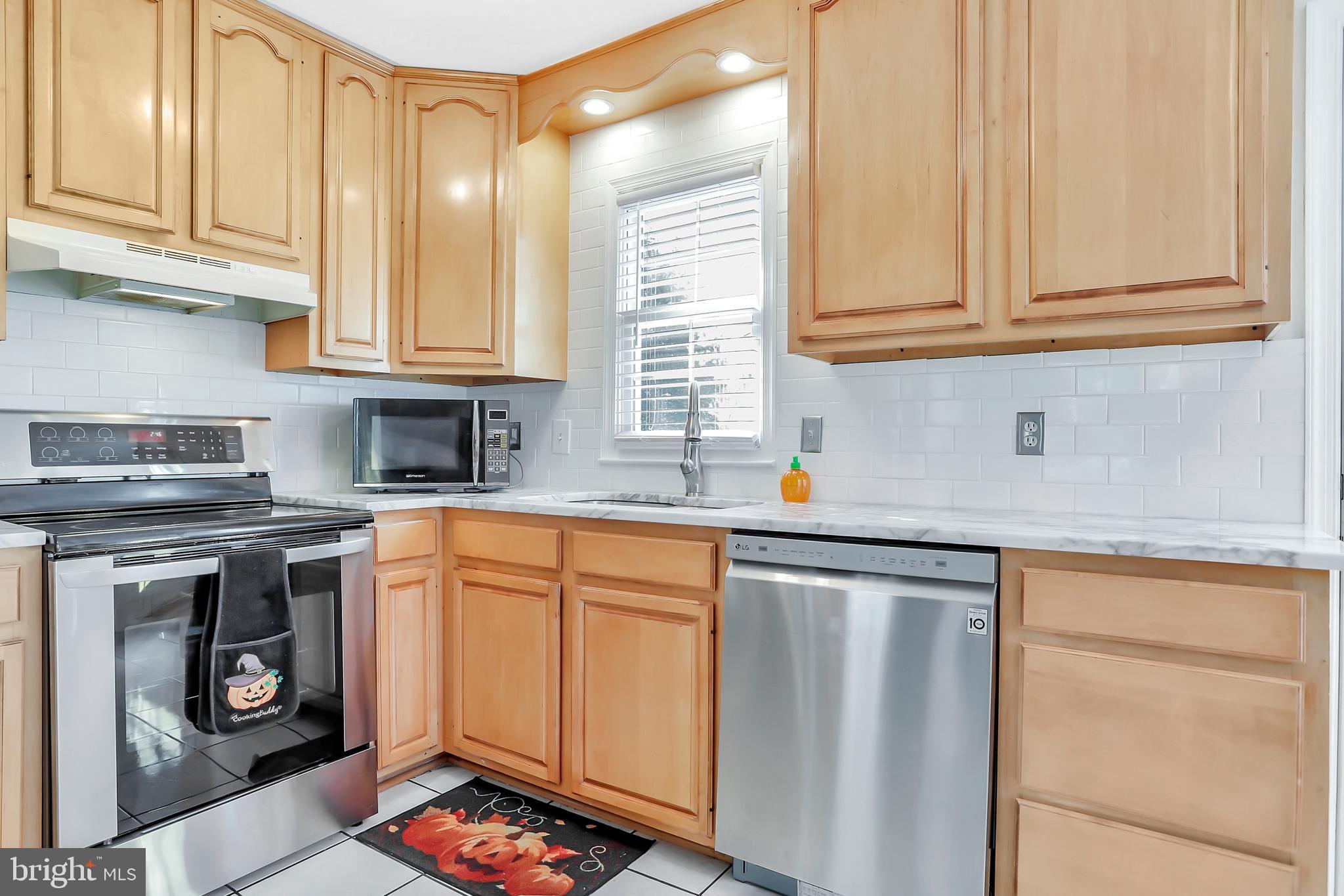 6582 Edgewood Road New Market, MD 21774 - Photo 12 of 38 Gallery Image 12