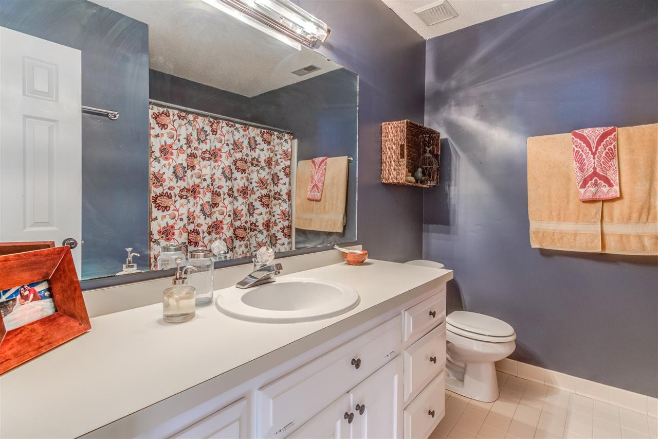 2216 Middlefield Court Raleigh, NC 27615 - Photo 18 of 25 Photo 18