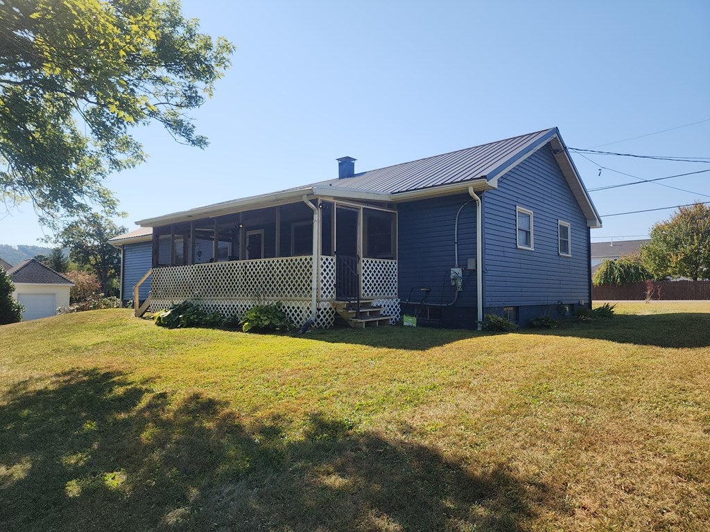 11466 Fairgrounds Road Huntingdon, PA 16652 - Photo 19 of 24 Gallery Image 19