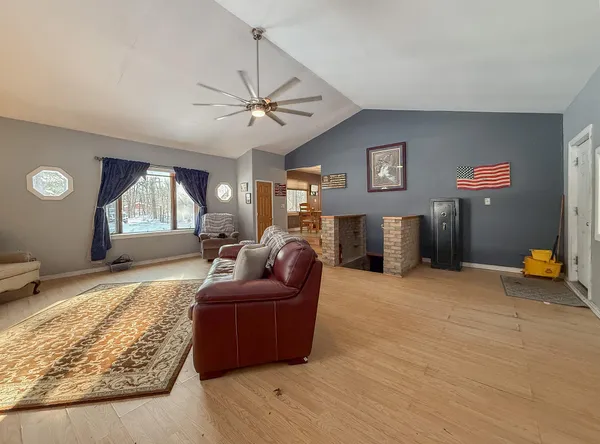 $299,900 | 69388 Brush Trail, Niles, MI 49120