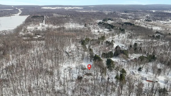 $299,900 | 69388 Brush Trail, Niles, MI 49120
