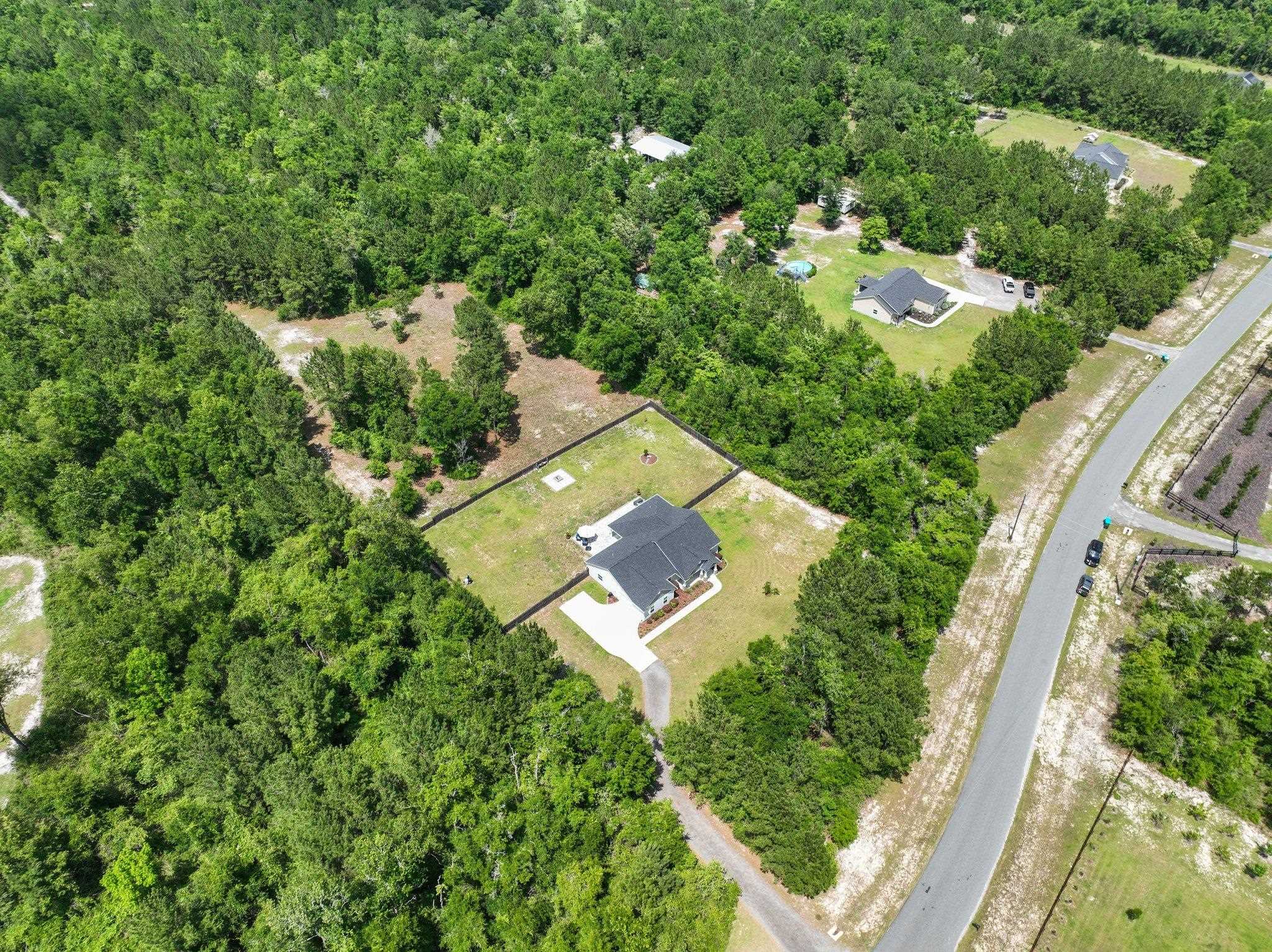 76 Elm Ridge Loop Crawfordville, FL 32327 - Photo 2 of 42 Gallery Image 2