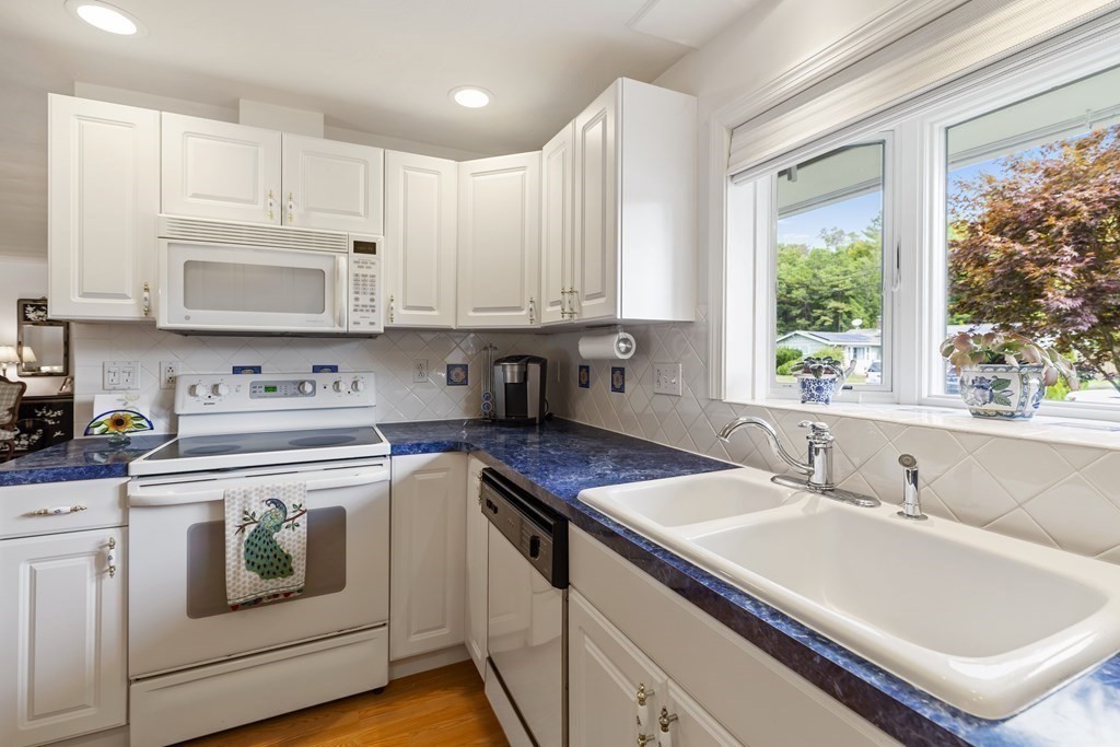 6 Francine Road Framingham, MA 01701 - Photo 20 of 42 Gallery Image 20