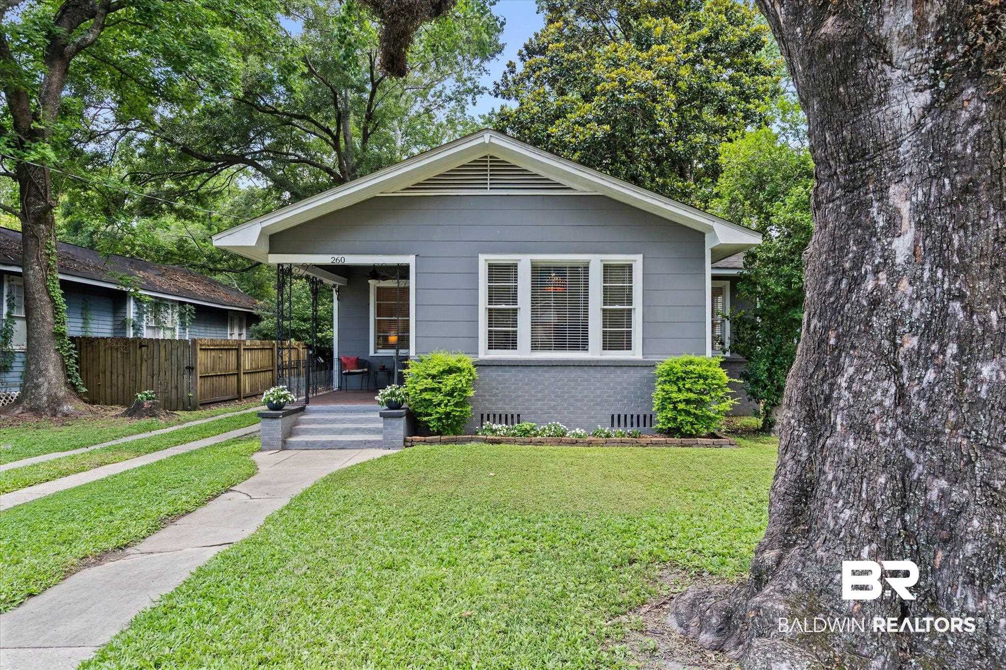 260 Williams Street Mobile, AL 36606 - Photo 1 of 23
