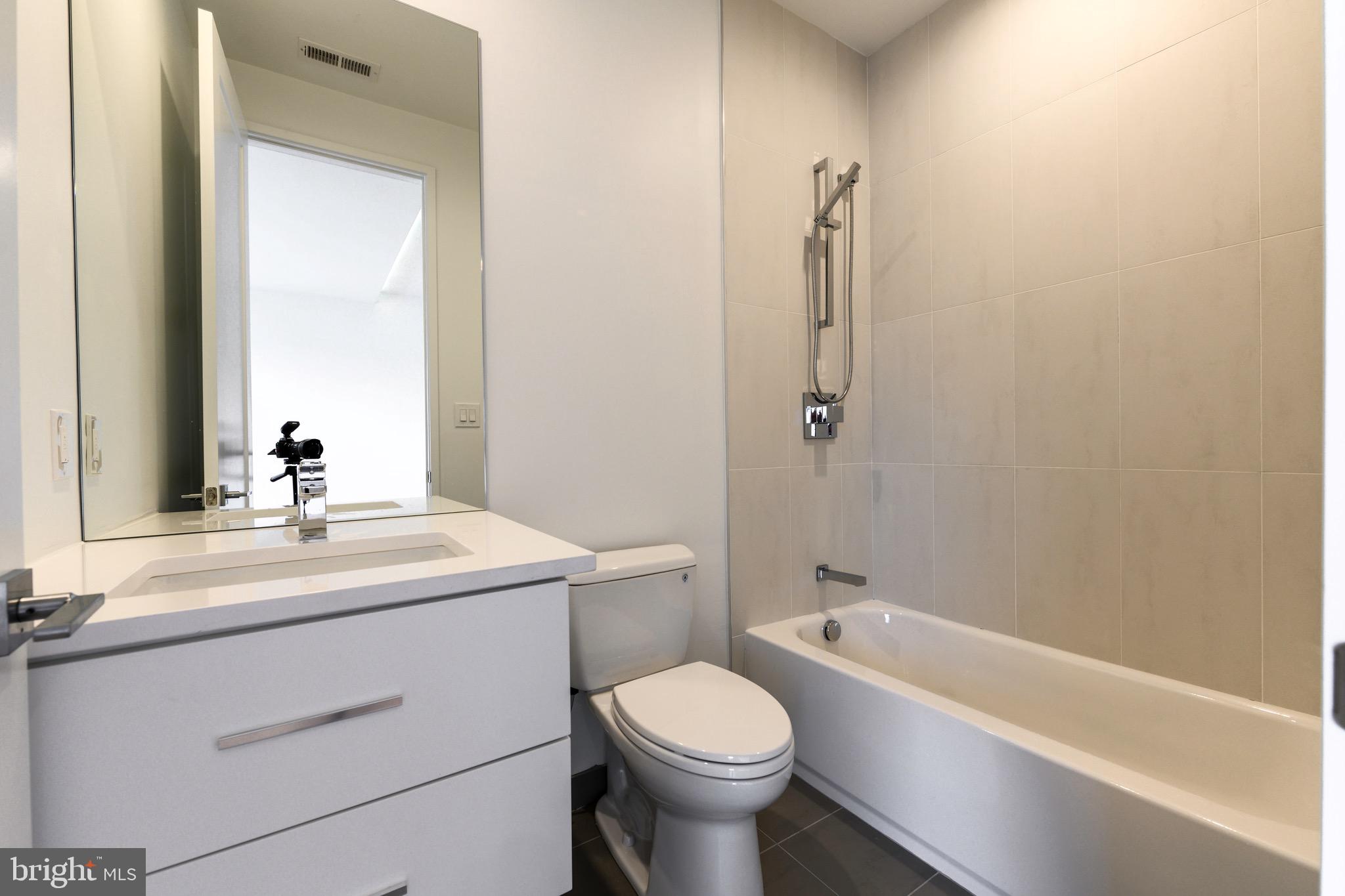 6210 Wedgewood Road Bethesda, MD 20817 - Photo 37 of 60 Gallery Image 37