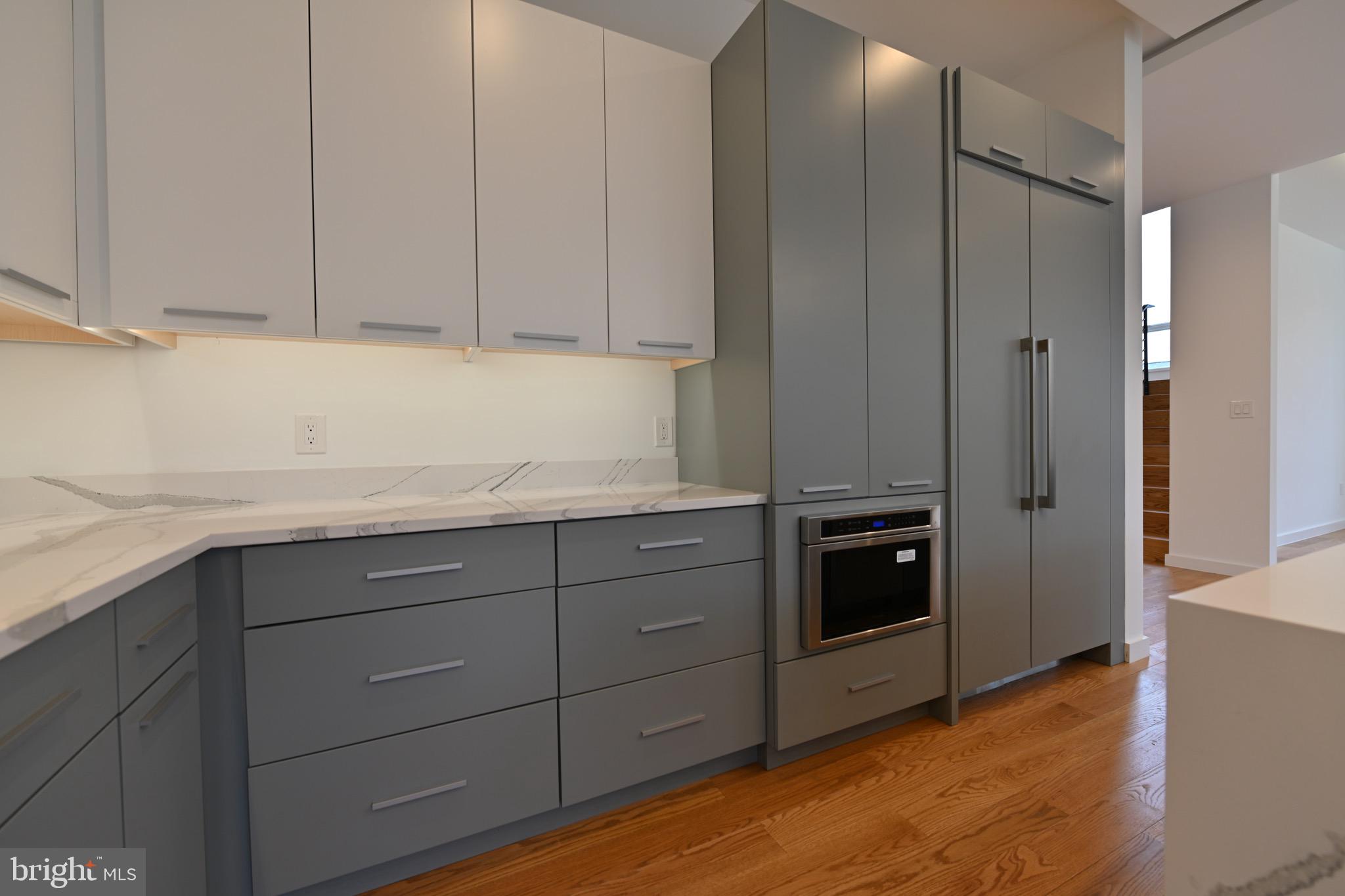 6210 Wedgewood Road Bethesda, MD 20817 - Photo 46 of 60 Modern design kitchen, waterfall island, Silstone