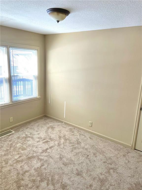 3410 Blue Ridge Boulevard Independence, MO 64052 - Photo 6 of 19