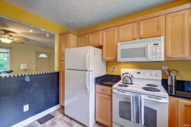 $314,900 | 1005 East Maxwell Lane, Bloomington, IN 47401