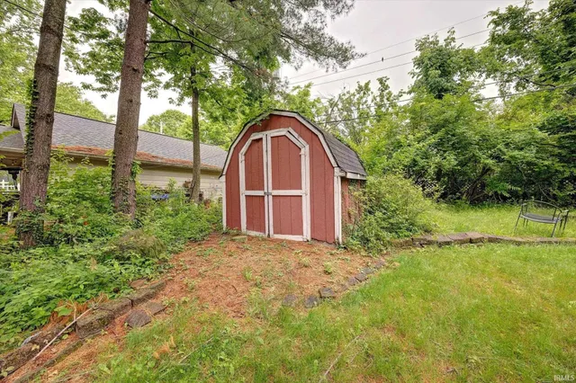 $314,900 | 1005 East Maxwell Lane, Bloomington, IN 47401