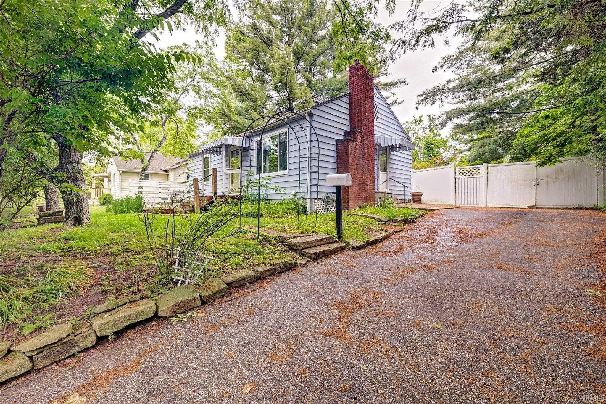 1005 East Maxwell Lane Bloomington, IN 47401 - Photo 5 of 36