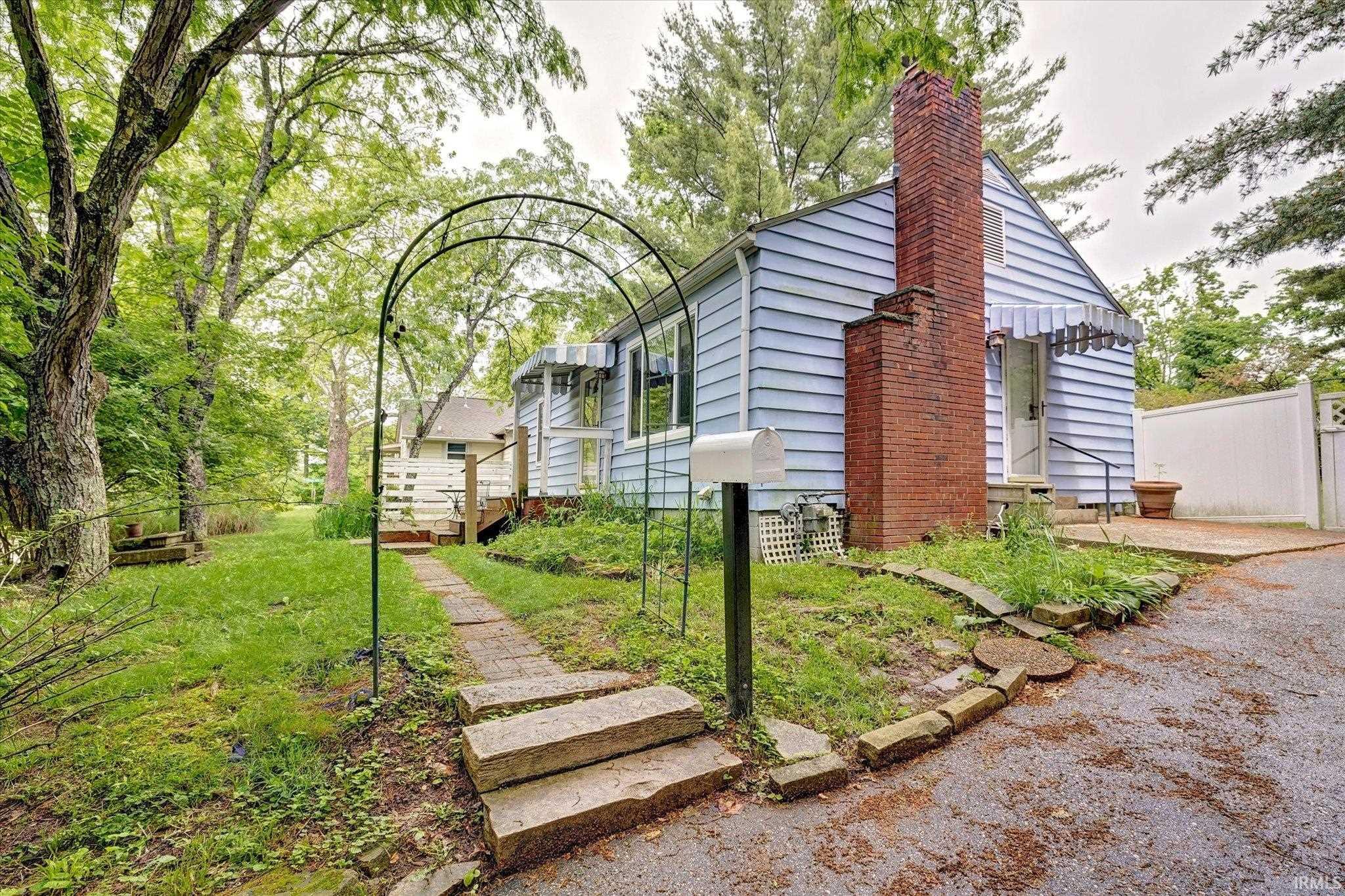 1005 East Maxwell Lane Bloomington, IN 47401 - Photo 6 of 36