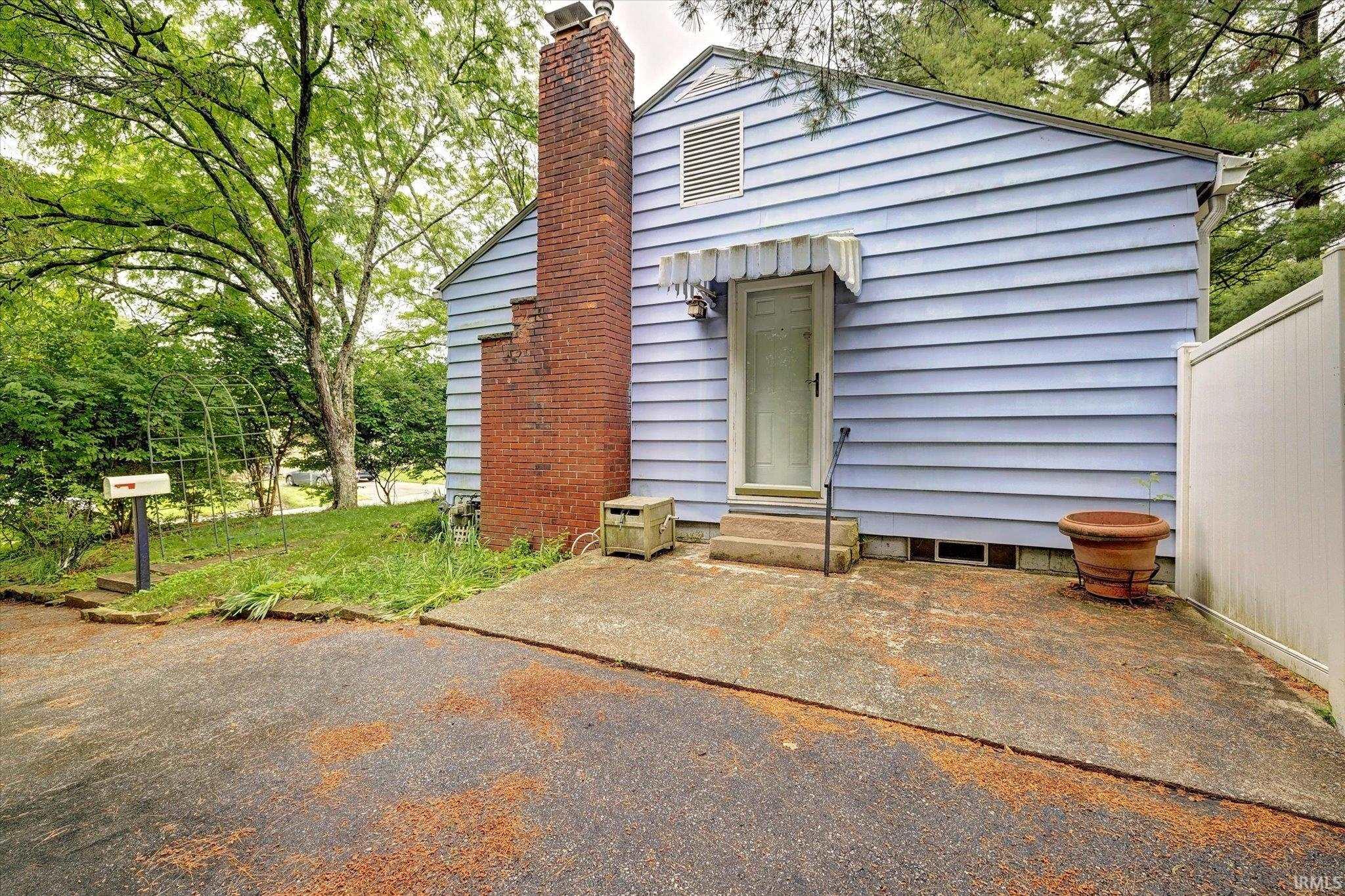 1005 East Maxwell Lane Bloomington, IN 47401 - Photo 7 of 36