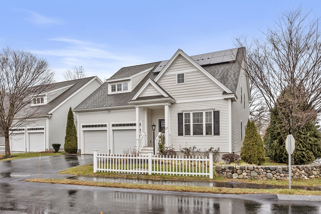 1 Martha Lane, Unit 1 Acton, MA 01720 - Photo 2 of 36