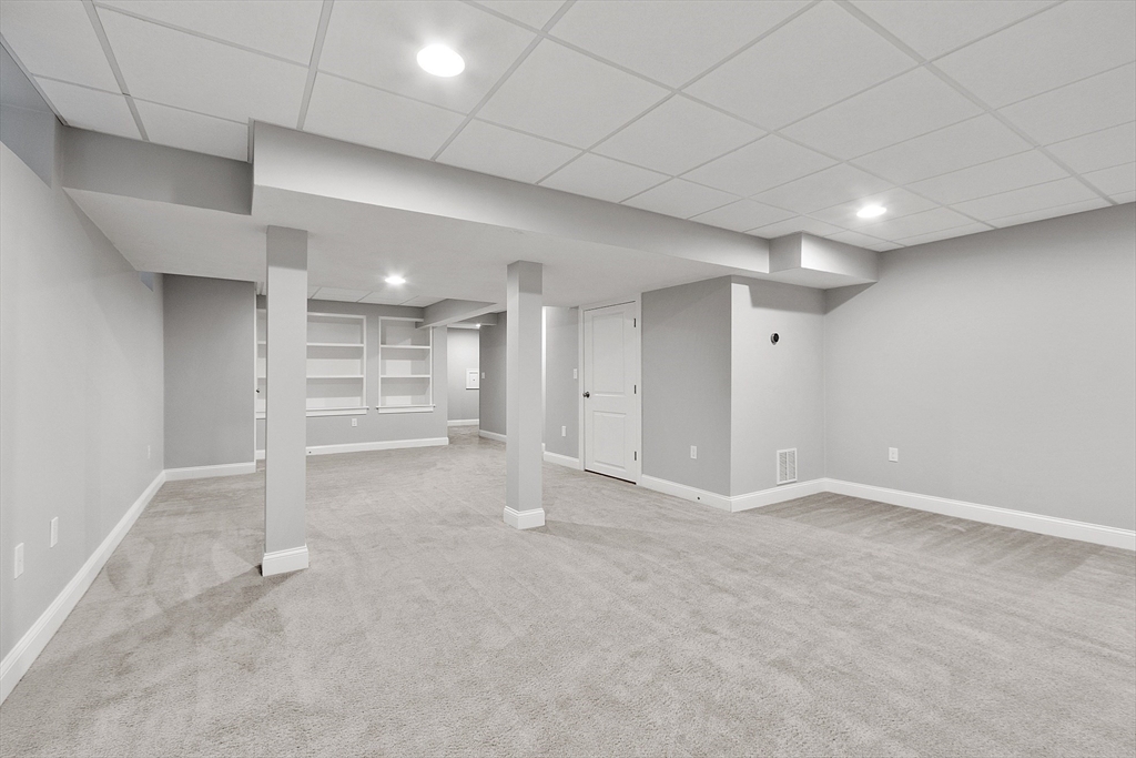 1 Martha Lane, Unit 1 Acton, MA 01720 - Photo 29 of 36